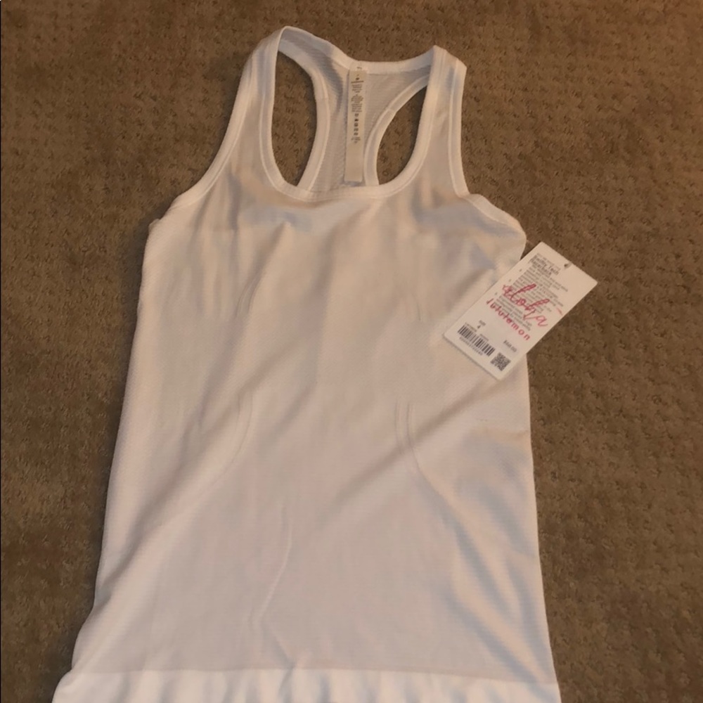 Lululemon Aloha Run Swiftly Tank (size 4)